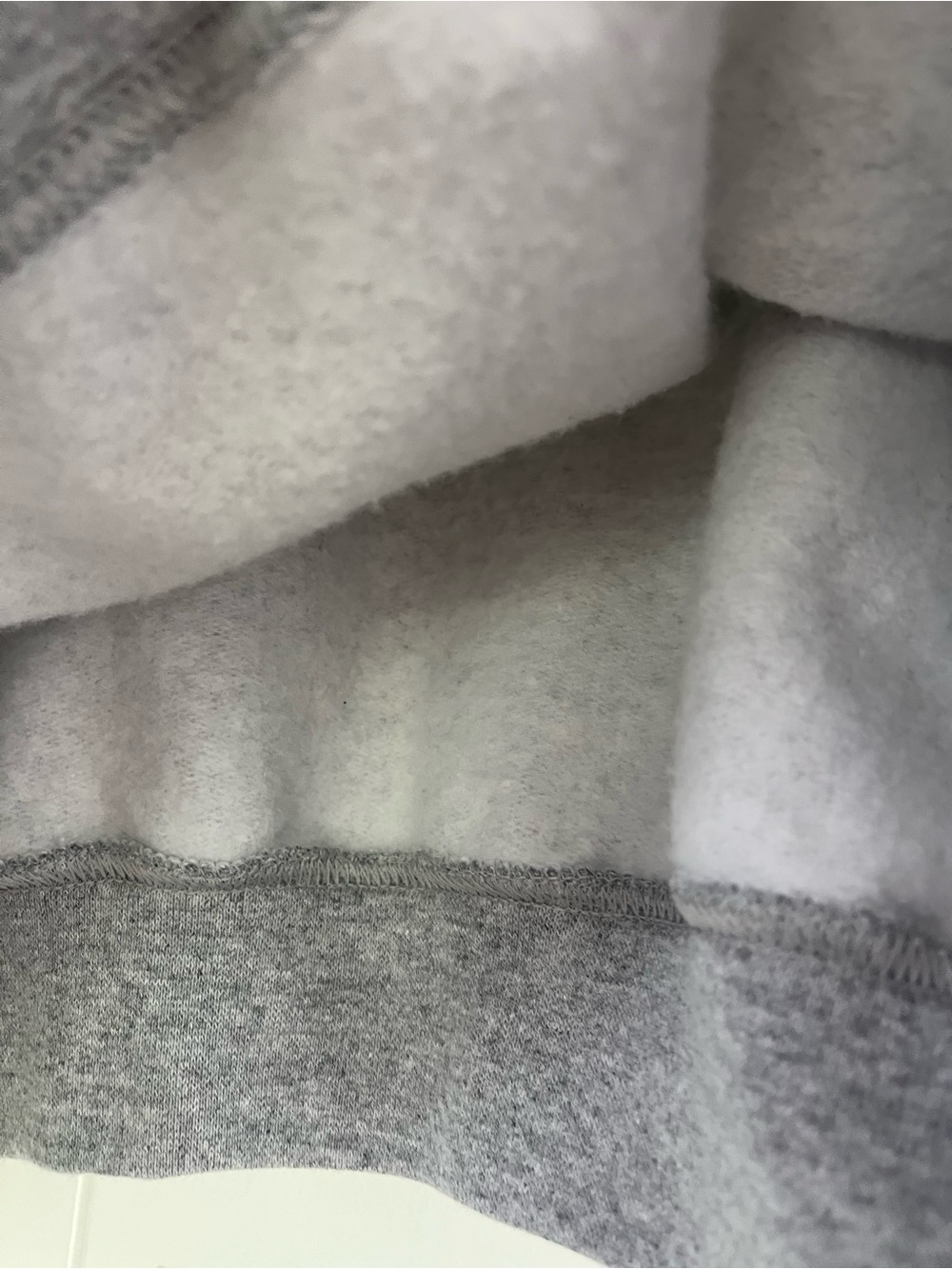 Hallmark Watching Christmas Movies Crewneck Gray Sweatshirt
Holidays Size Large - Picture 11 of 11
